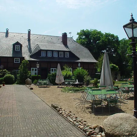 Herrenhaus Volkse 3* Hillerse