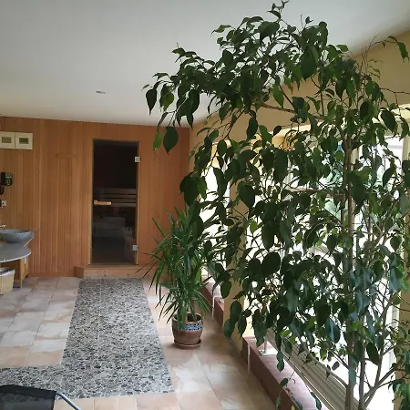 Hotel Herrenhaus Volkse 3*