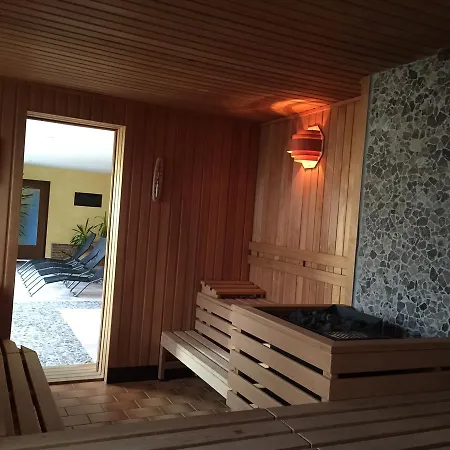 Herrenhaus Volkse 3* Hillerse