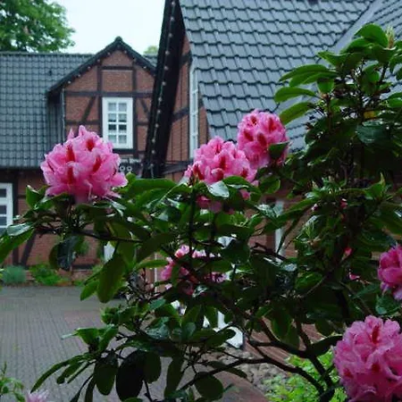 Hotel Herrenhaus Volkse 3*